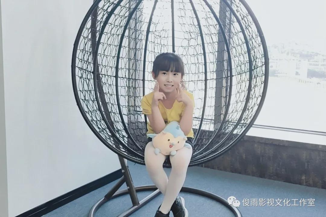2024新澳正版免费资料大全，动态词语解释落实_V版87.48.64