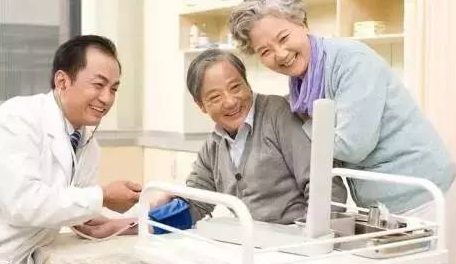 超六成中老年人经历慢性病疼痛，应对策略与关怀之道