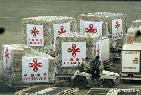 中国紧急援助物资飞往黎巴嫩，小巷深处的秘密小店见证深厚情谊