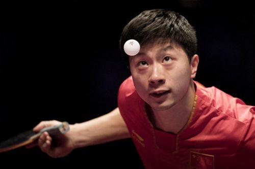 许昕因伤退赛，乒乓球巨星遭遇挫折，伤病影响赛场表现