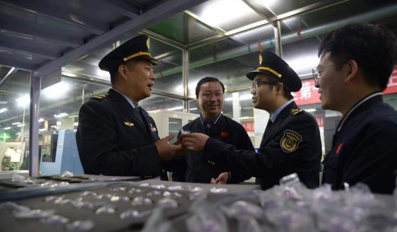 深度解析，网约车追尾故障货车事件致六死调查报告