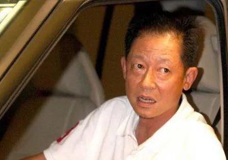 涂磊曝光大蓝被拘留经历，逆境中的学习与成长之路