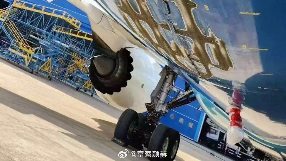 南航航班着陆惊魂，波折之后的大团圆结局