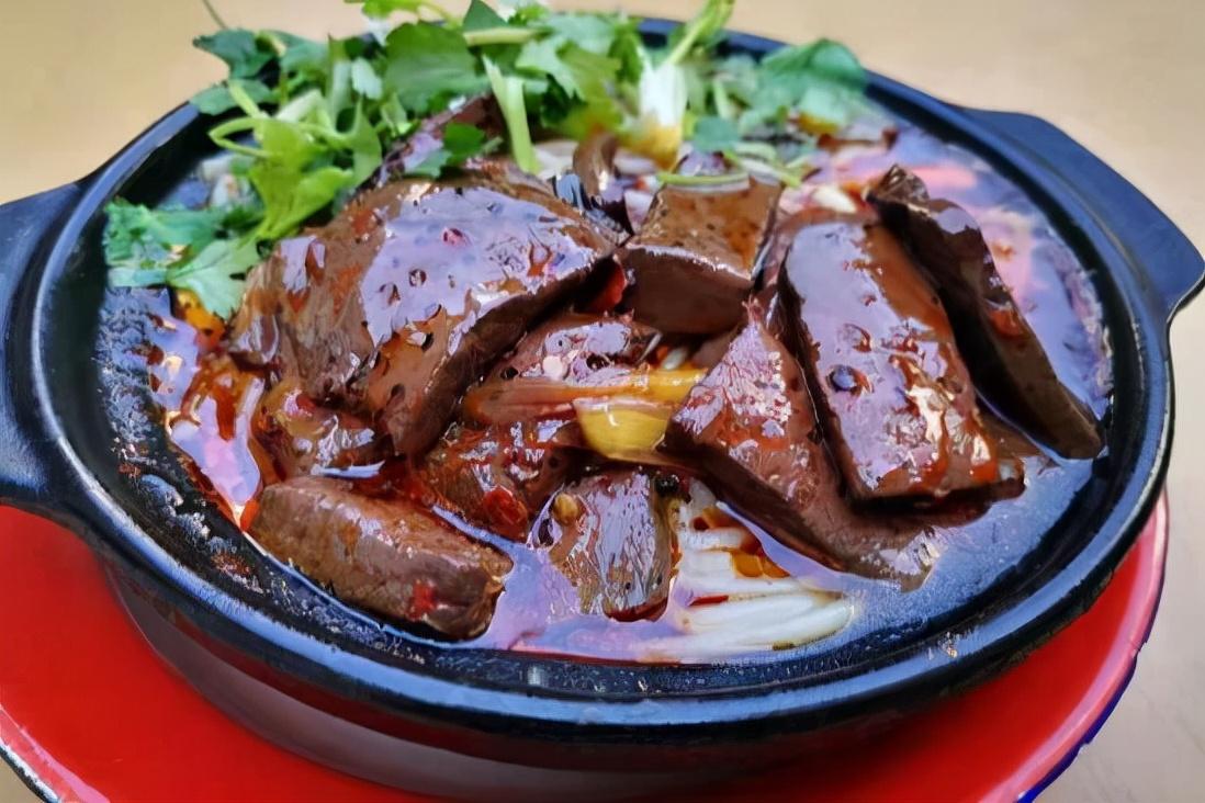 安卓最新，小巷深处的特色小店，隐藏版美味的探索之旅