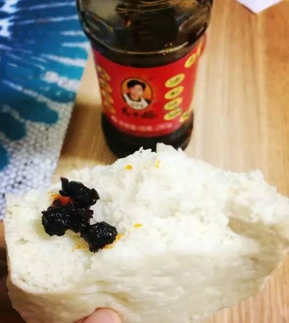 最新小吃，味蕾冒险与人生励志之旅