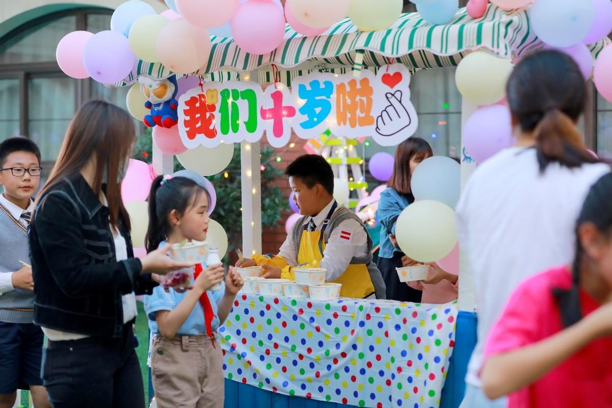 南京高科技产品全新体验之旅，科技璀璨，未来已至