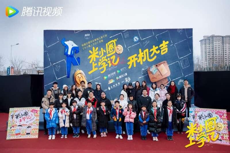 日常趣事与友情的温馨瞬间，最新小视频精彩呈现