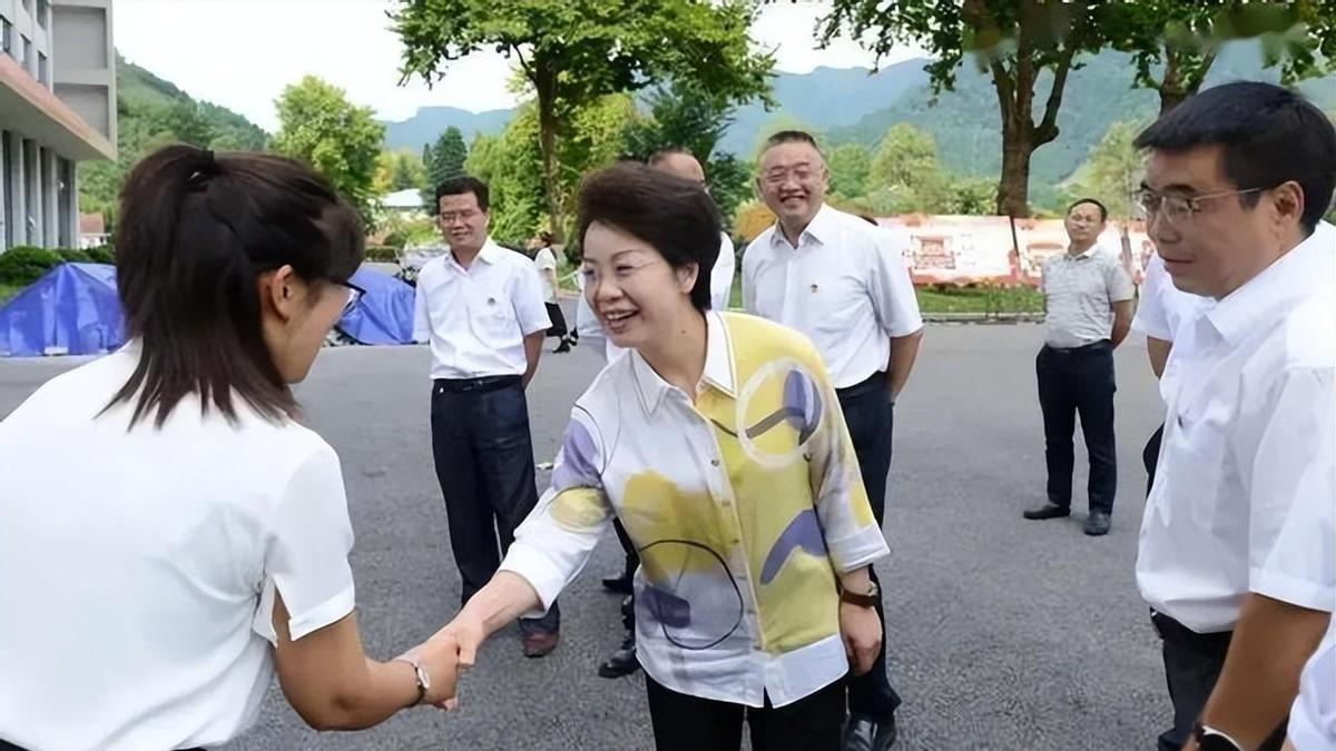 双刃剑效应